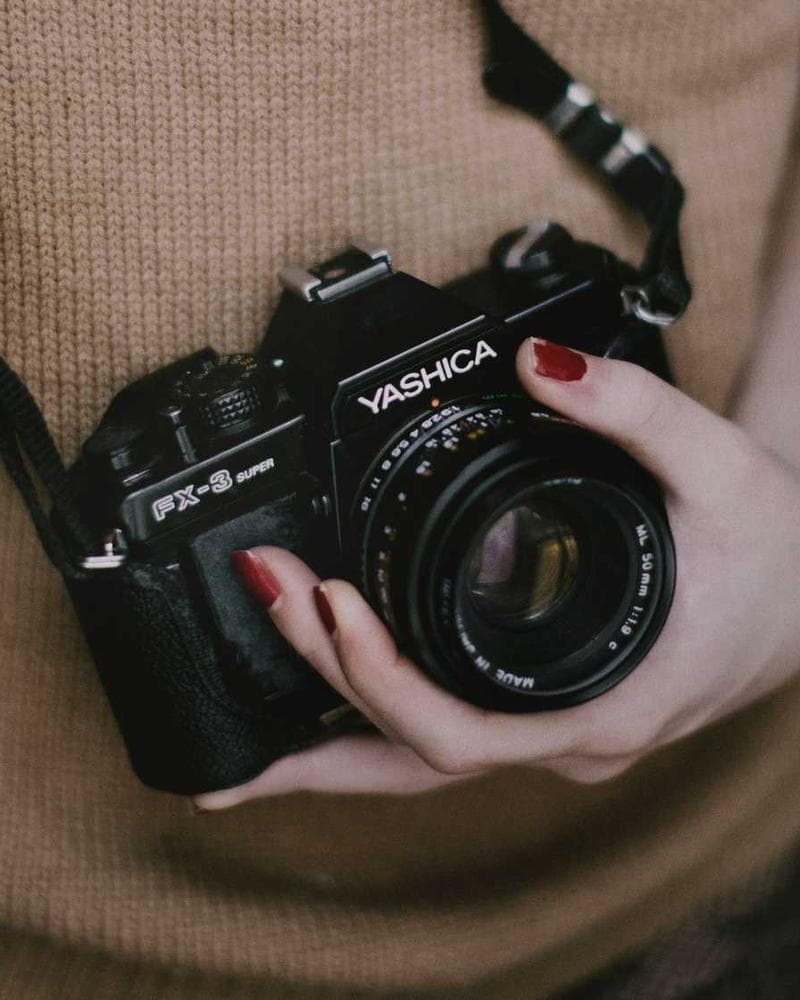 Cashmere Scoop Neck Sweater Black front